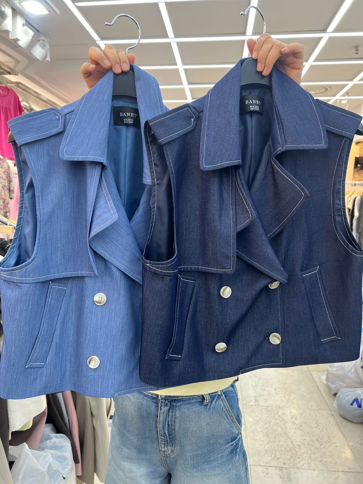 Urban Denim Duo – 無袖雙排扣背心